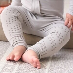 Grip Baby 18-24‎ Months Crawling Suit Sleeper Pajamas Grip Dot New With Tags